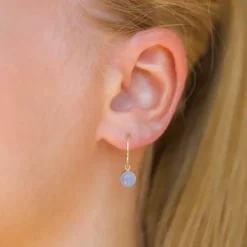 12,5 mm creoler i 9 karat guld med syntetisk calcedon