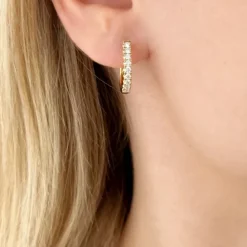 17 mm creoler i 14 karat guld med diamant