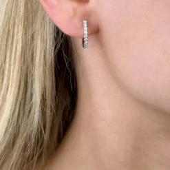 15 mm diamant creoler i 14 karat hvidguld med diamant