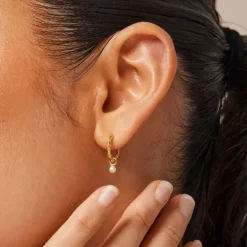 13 mm Enamel Belle Pearl hvid creoler i forgyldt sølv