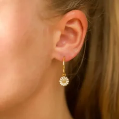 18 mm marguerit creoler i forgyldt sølv - Marie
