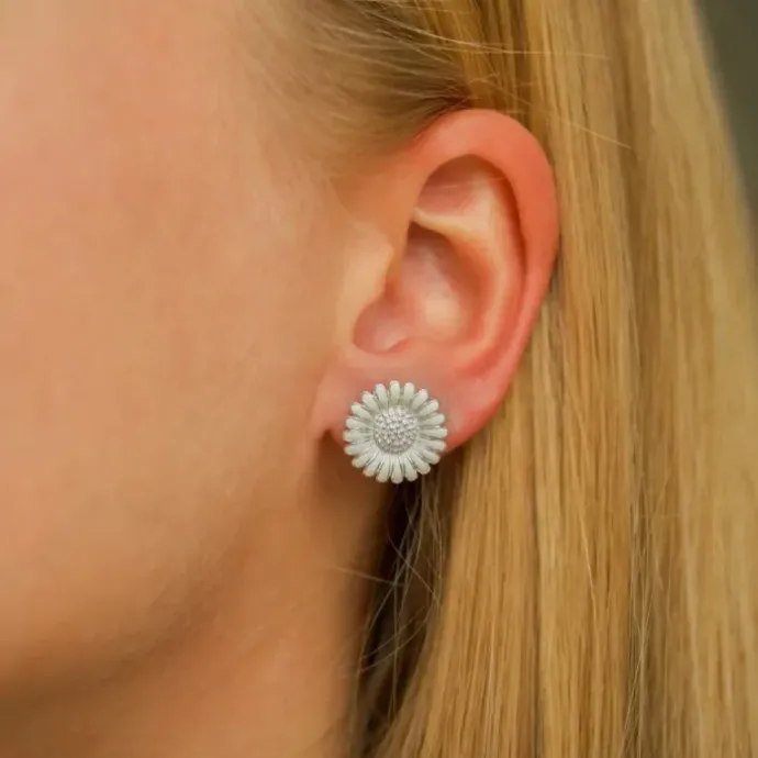 14,5 mm marguerit ørestikker i sølv - Matilda