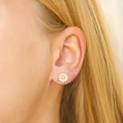 8 mm marguerit zirkon øreringe i forgyldt sølv - Maggie