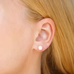 6 mm perle ørestikker i forgyldt sølv