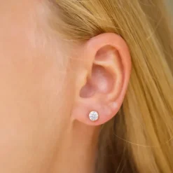 5 mm ørestikker i 9 karat guld med zirkon