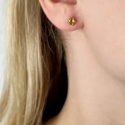 2 x 0,25 ct citrin solitaireørestikker i 14 karat guld med citrin