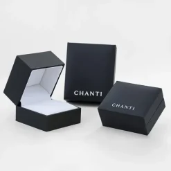 2 x 0,10 ct lab grown diamant solitaireørestikker i 14 karat guld med lab grown diamant