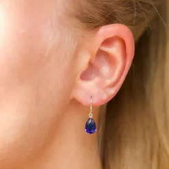 Dråbe blå øreringe i 9 karat guld med syntetisk safir