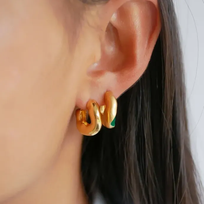 Enamel Gianna halvcreoler i forgyldt sølv