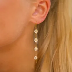 Marguerit kæde øreringe i forgyldt sølv - Maggie